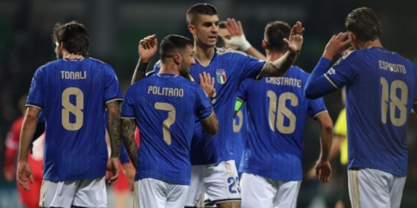 Italia sa sút khi thi đấu ở châu Âu, lý do là vì đâu?