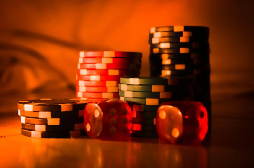 Online Casino: How To Maximize Wins While Minimizing Losses